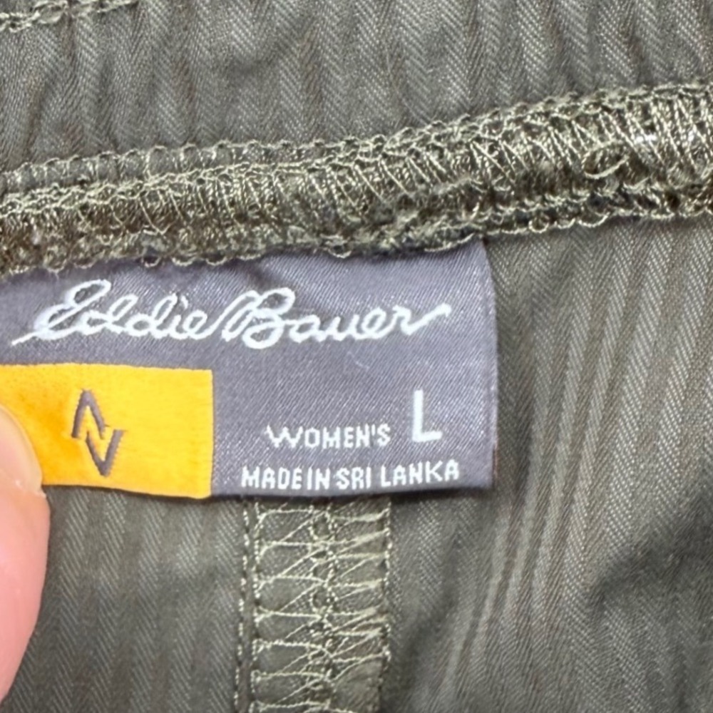 Eddie Bauer Cargo Joggers Womens Large Olive Green Pinstripe Lightweight Hiking - Picture 3 of 9
